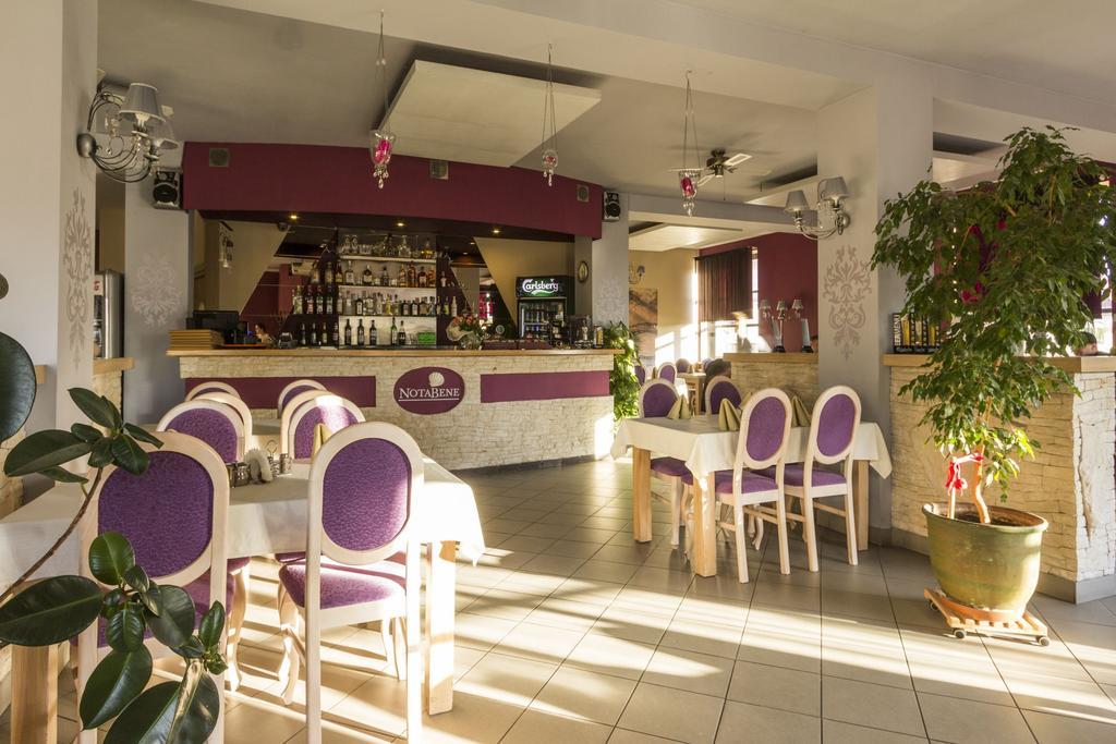 Hotel Notabene Swidnik  Bagian luar foto