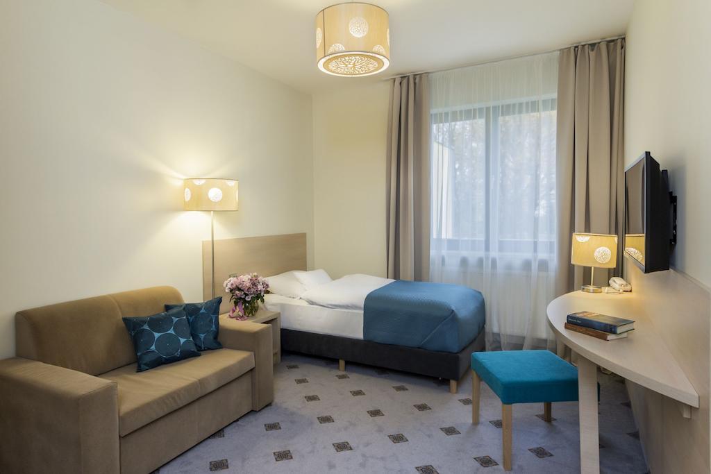 Hotel Notabene Swidnik  Bagian luar foto